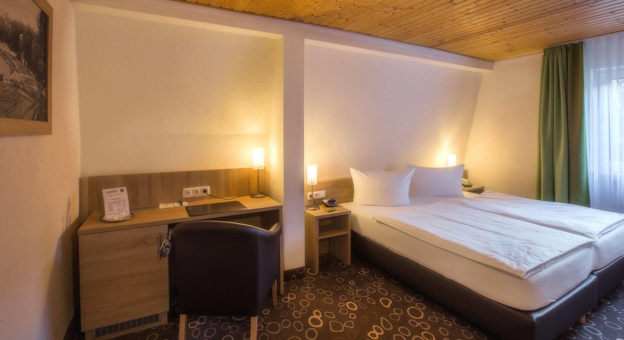 Hotel Wilder Mann Ашаффенбург Экстерьер фото
